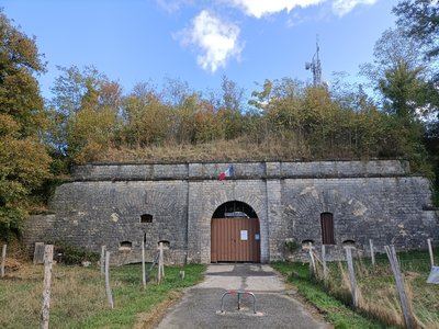 Fort Lachaux par le versant Ouest