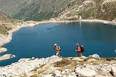 Le refuge d'Arrémoulit au départ du Caillou de Soques