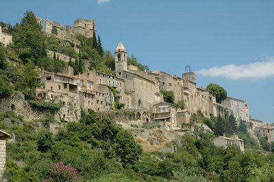 MONTBRUN-LES-BAINS - Le tour de Vic