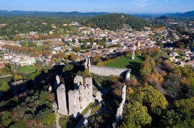 TOURVES - À la découverte du village