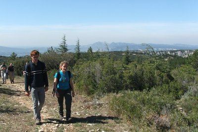CHEVAL-BLANC - Sentier du Trou du Rat par Mayorques